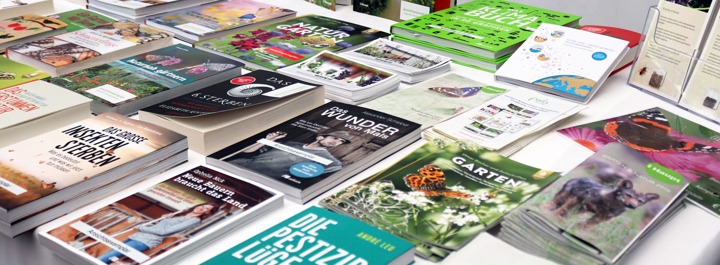 Bücher-Flohmarkt, Symbolbild